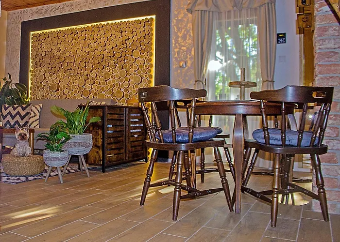 Cityside 木屋 埃格尔